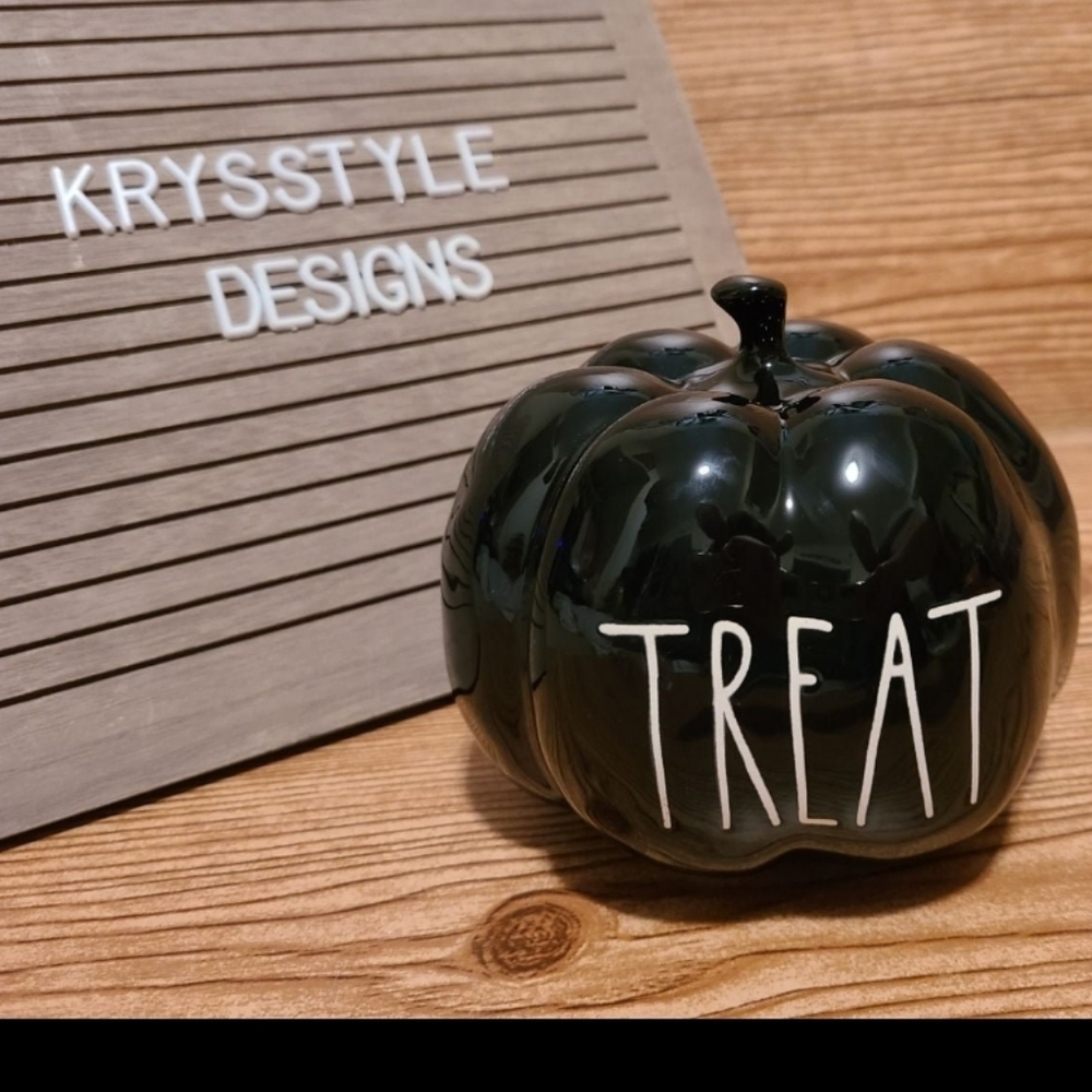 Rae Dunn Treat Display Pumpkin Black Halloween